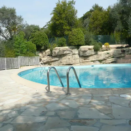 Chateau Miramar *